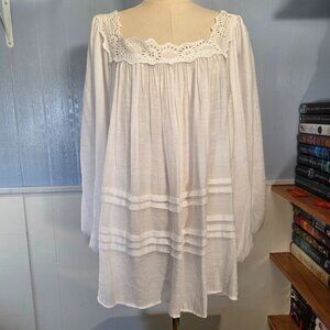 Cato 26/28 White Eyelet Square Neck Ruffle Flowy Balloon Sleeve Casual Blouse